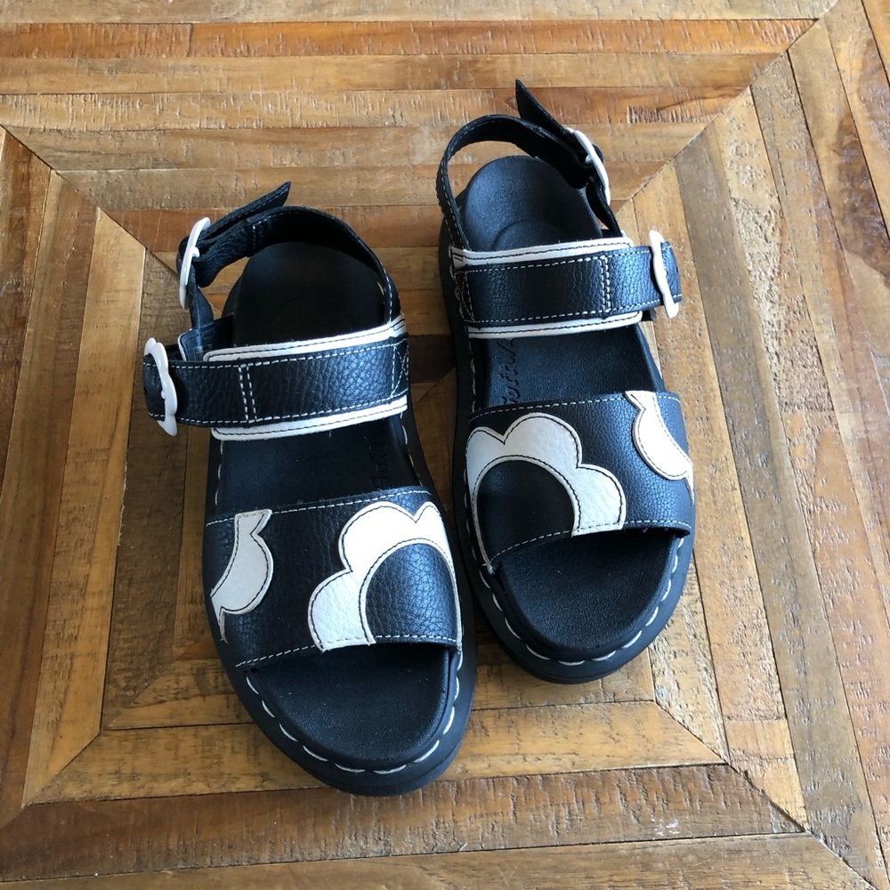 Dr. Martens Voss Pisa Sandals Black whiteWhite Flowers Style Grunge Punk Gothic